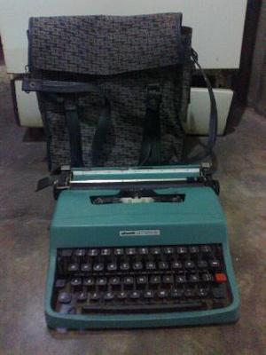 maquina de escribir:olivetti letera 32 con estuche.ofertas