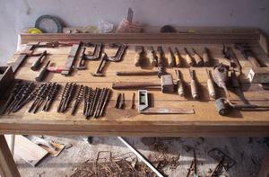Lote de herramientas antiguas de carpinteria y talla en