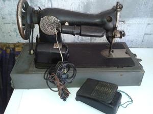 maquina de coser singer antigua en caja