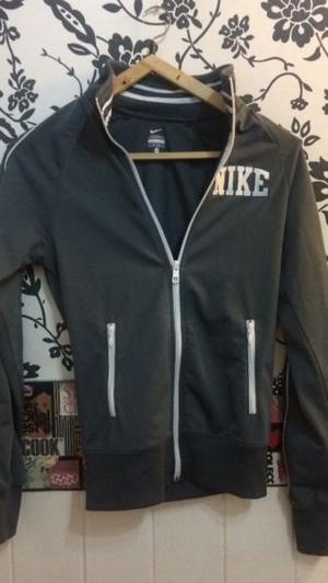 CAMPERA NIKE XS