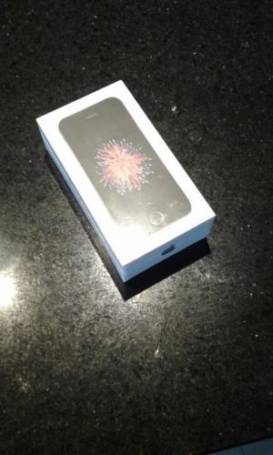 Iphone SE 64 gb color gris