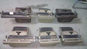 Maquinas de escribir.