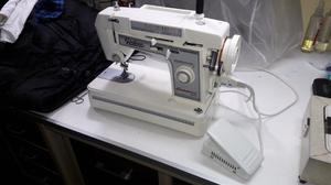 Máquina de coser