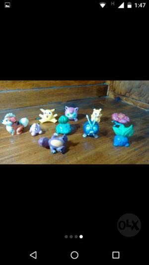 Pokemones. Lotes de 10