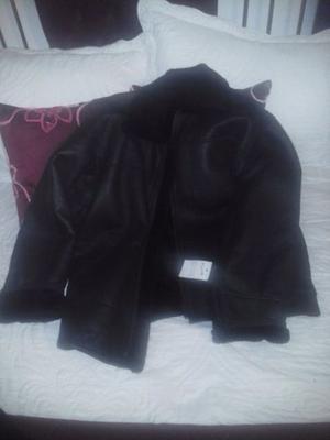 Vendo Campera Hombre de Napalan con Corderito talle 58