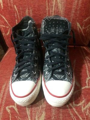 **ZAPATILLAS CONVERSE C/PLATAFORMAS**