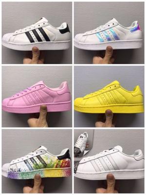 Zapatillas Adidas Superstar SOLO POR MAYOR- curvas de 12 o 6