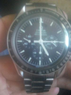 vendo reloj omega speedmaster moon !!