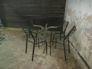 4 sillas y base restauradas y pintadas.Son reforzadas.Cada
