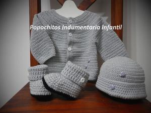 Conjunto tejido a crochet