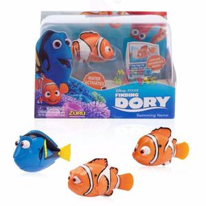 Muñeco Nemo buscando a Dori
