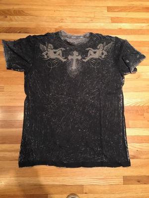 Remera Affliction talle L