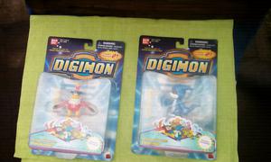 Vendo dos juguetes de Digimon de colección