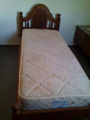 Cama de algarrobo 1 plaza