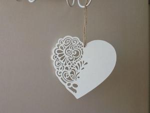 Hermoso corazon blanco colgante. Ideal decoracion habitacion