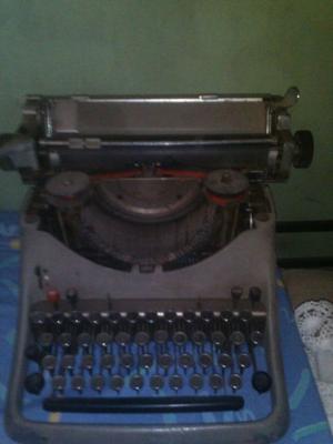 Maquina de escribir olivetti