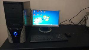 pc completa con monitor lcd