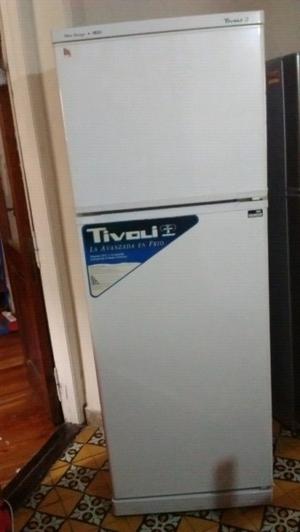 Heladera Tivoli con Freezer.