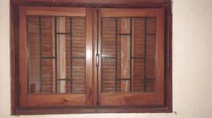 VENDO VENTANA DE CEDRO