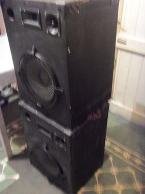 Bafles 12", con tweeter, 200w, se escuchan muy bien