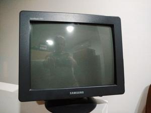 Monitor 17 Samsung, Syncmaster 794v, Tubo