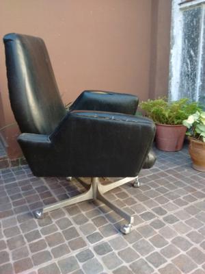 Sillón retro a reciclar