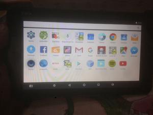 Tablet con 8 gb de almacenamiento, marca xview, tiene