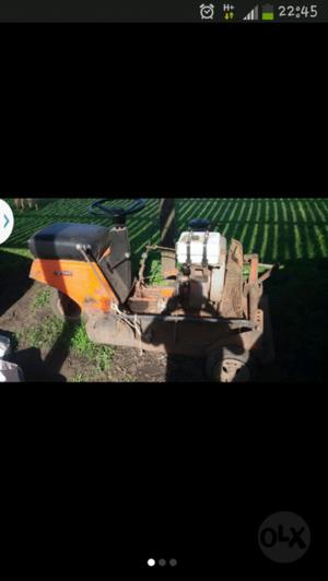 Tractor de cortar pasto