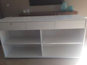 Vendo mueble/mostrador laqueado