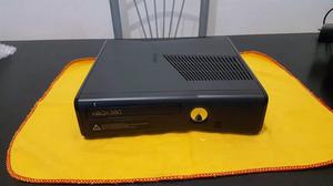 Vendo o cambio con diferencia ami favor xbox 360 slim