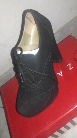 Zapatos de gamuza