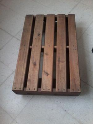 Mesa ratona imitacion Pallet