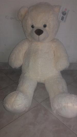 Oso de peluche gigante