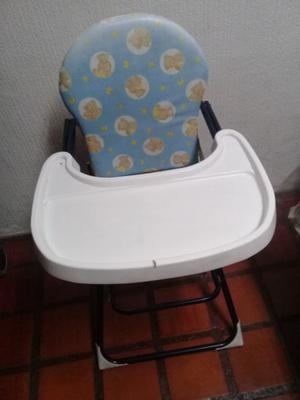 Silla de comer rebatible