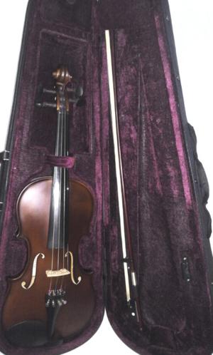 Violín marca STRADELLA