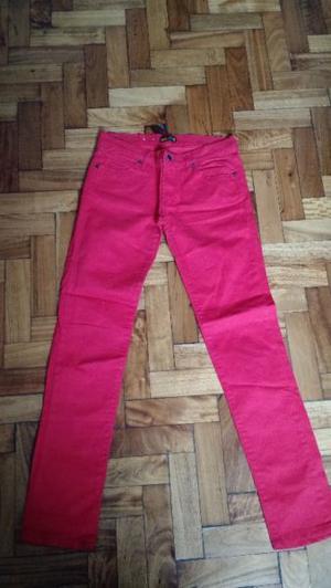 Pantalón Rojo WANAMA mujer