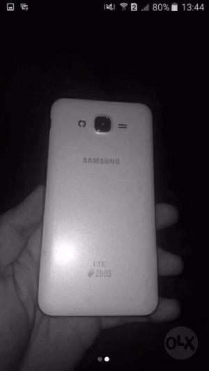 Samsung Galaxy j7 Duos Libre.