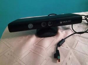 Xbox  Joystick + Kinect + 12 juegos sin fuente