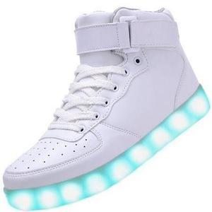 zapatillas con luces led por mayor y menor. $700