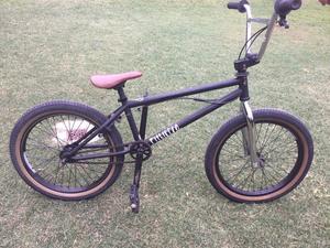 Bici BMX FitBikeco