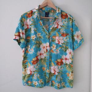 Camisa hawaiana talle L