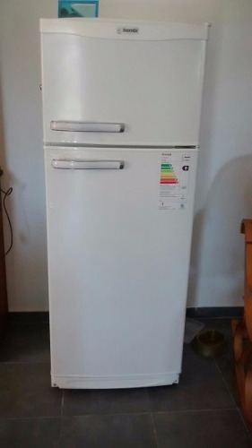 Heladera Bambi 2f  Con Freezer, Impecable 239lts 12pies