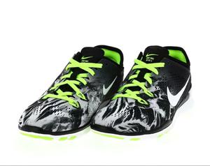 NIKE FREE 5.0 TR FIT PRINT