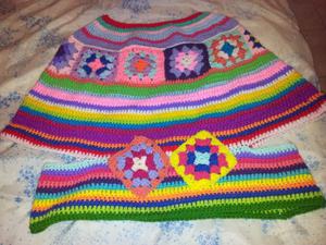 Poncho Vintage a crochet Arco iris.