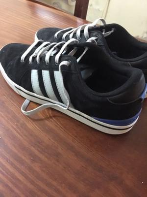 Vendo zapatillas Adidas originales