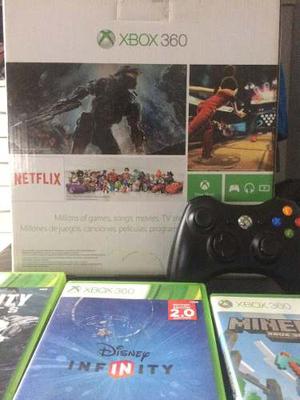 Xbox gb +2 Juegos + Kinetic