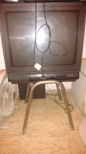 televisor Grundig 23 pulgadas