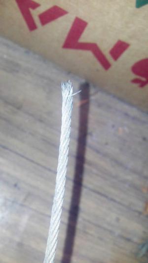 Cable de acero trenzado  metros