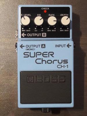 Vendo Pedal Compacto Boss CH-1 “Super Chorus”