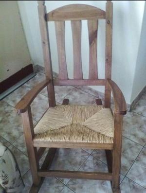 Vendo silla mecedora